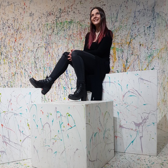 Meet your Posher, Samantha - Picture 1 of 1